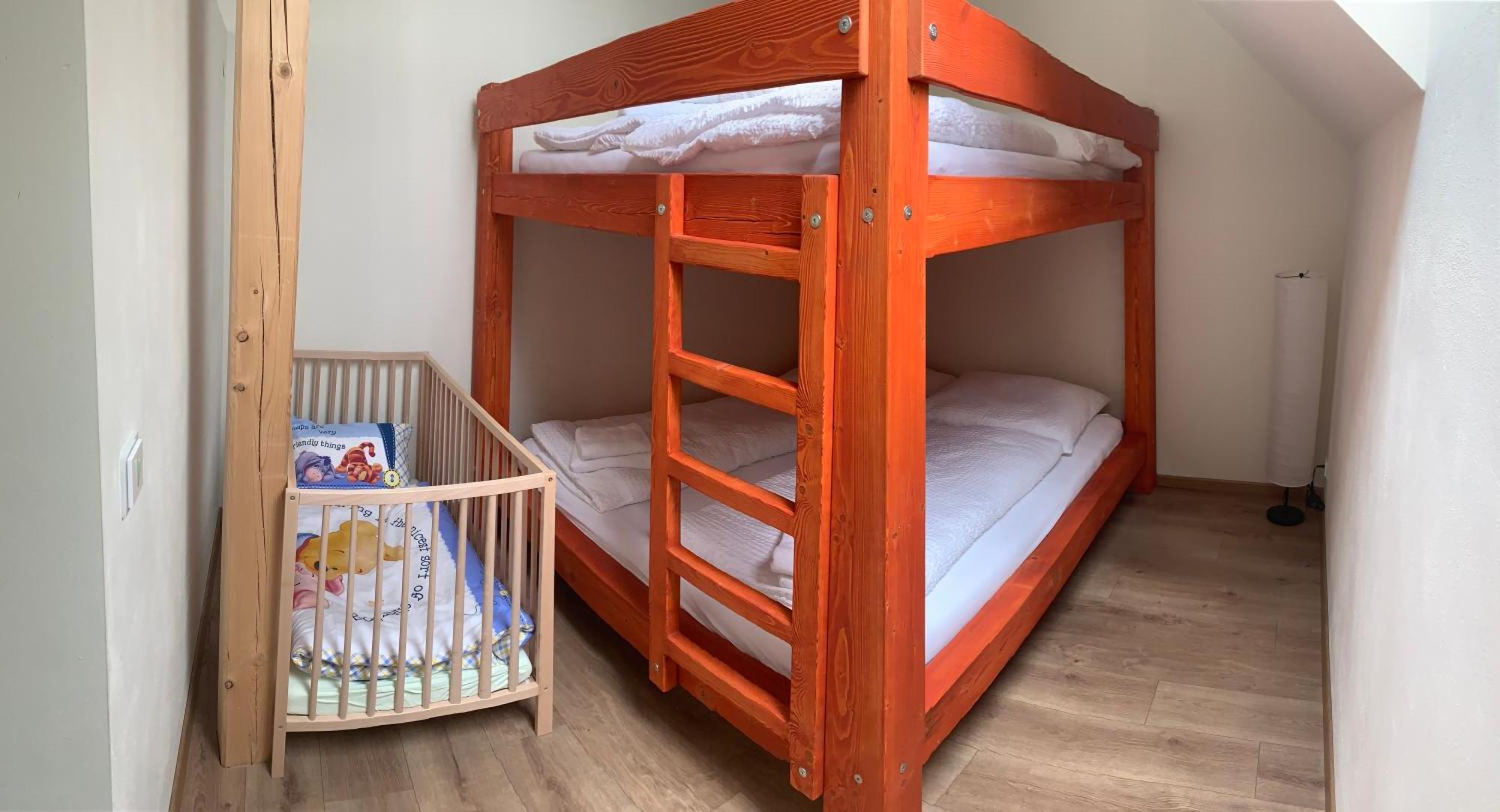 Kozakov Apartmany - Druhe Patro Tatobity Room photo