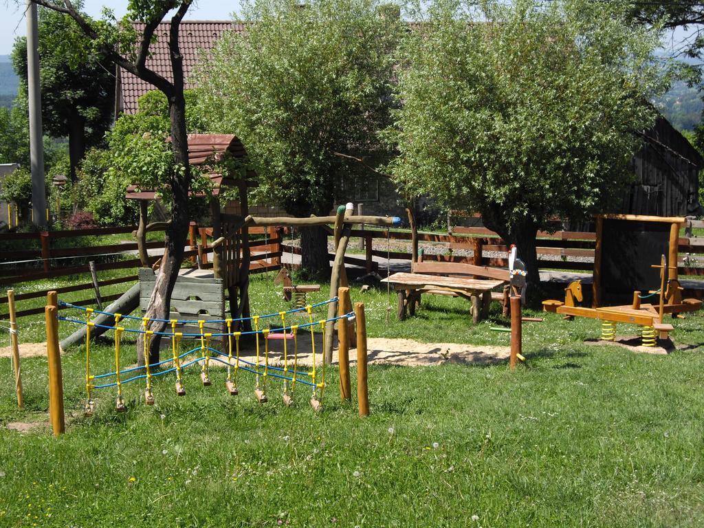 Kozakov Apartmany - Druhe Patro Tatobity Exterior photo